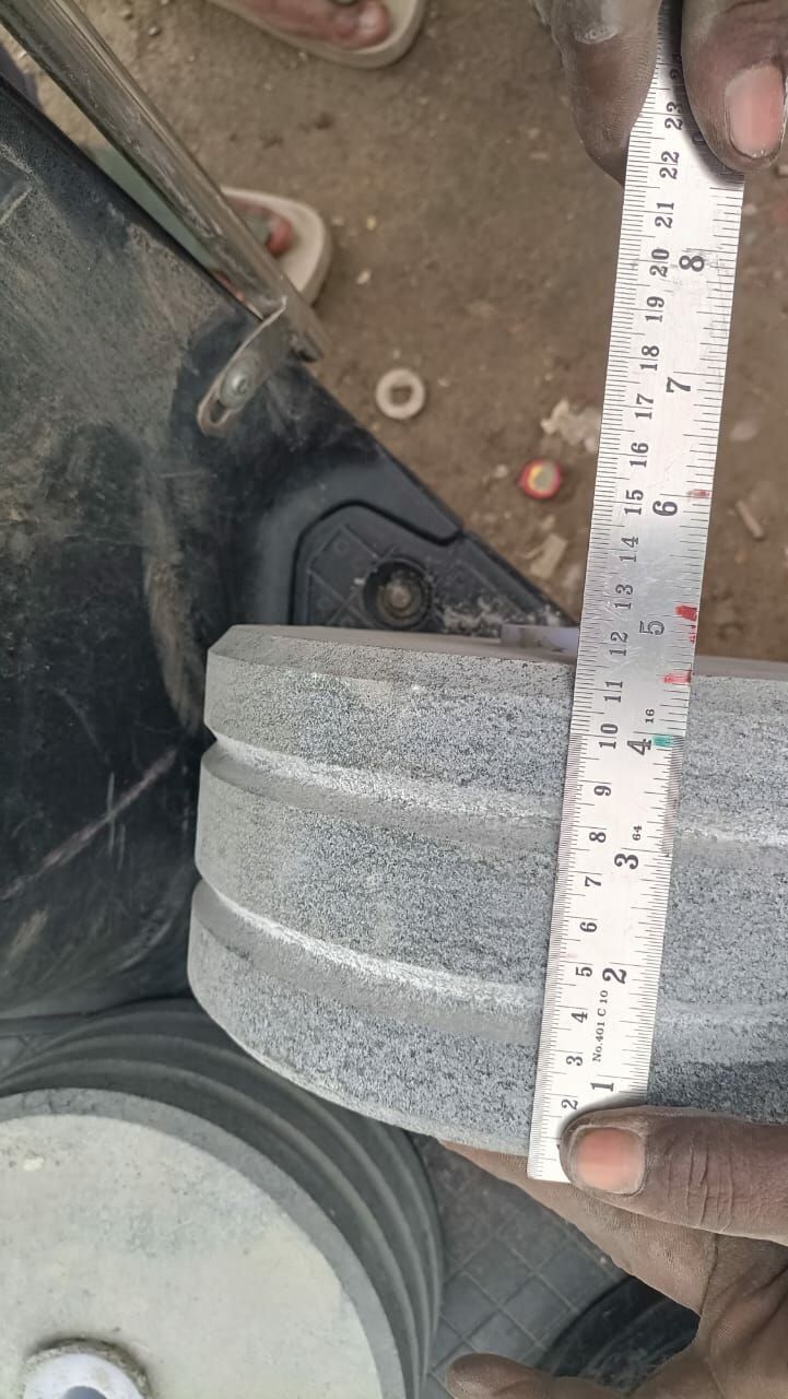 Tilting wet grinder Roller stones set of 2 pcs 20 liter - Image 2